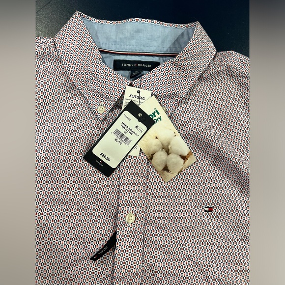 Tommy Hilfiger Men’s Long Sleeve Button Down - Picture 3 of 7